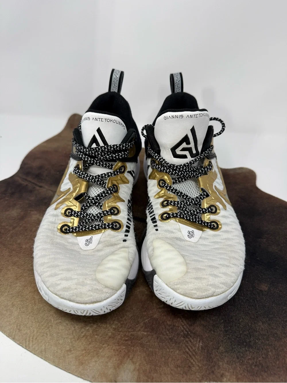 Nike Giannis Immortality 